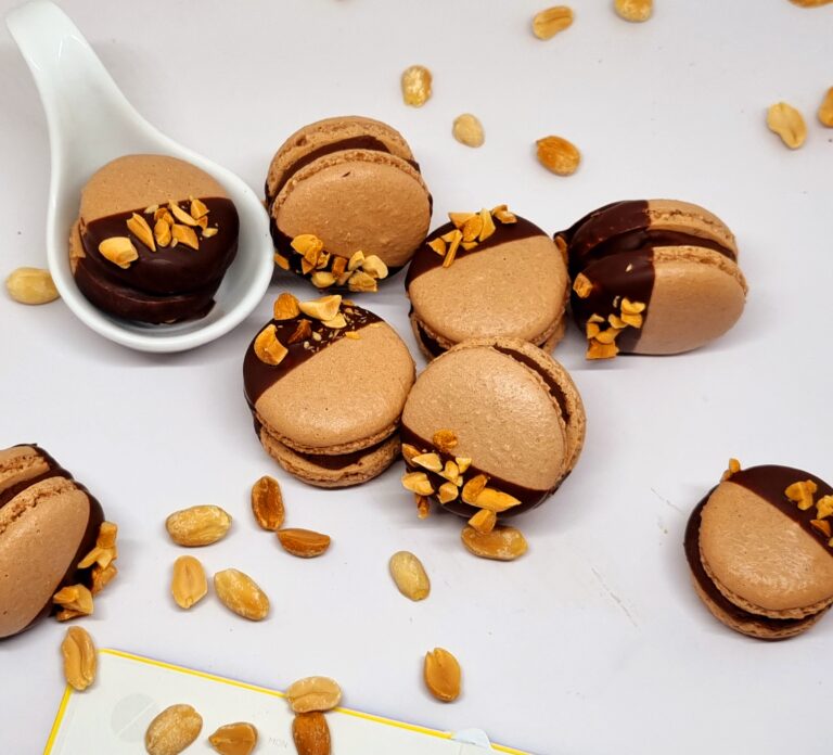 Macarons façon Snickers 194 Macarons façon Snickers