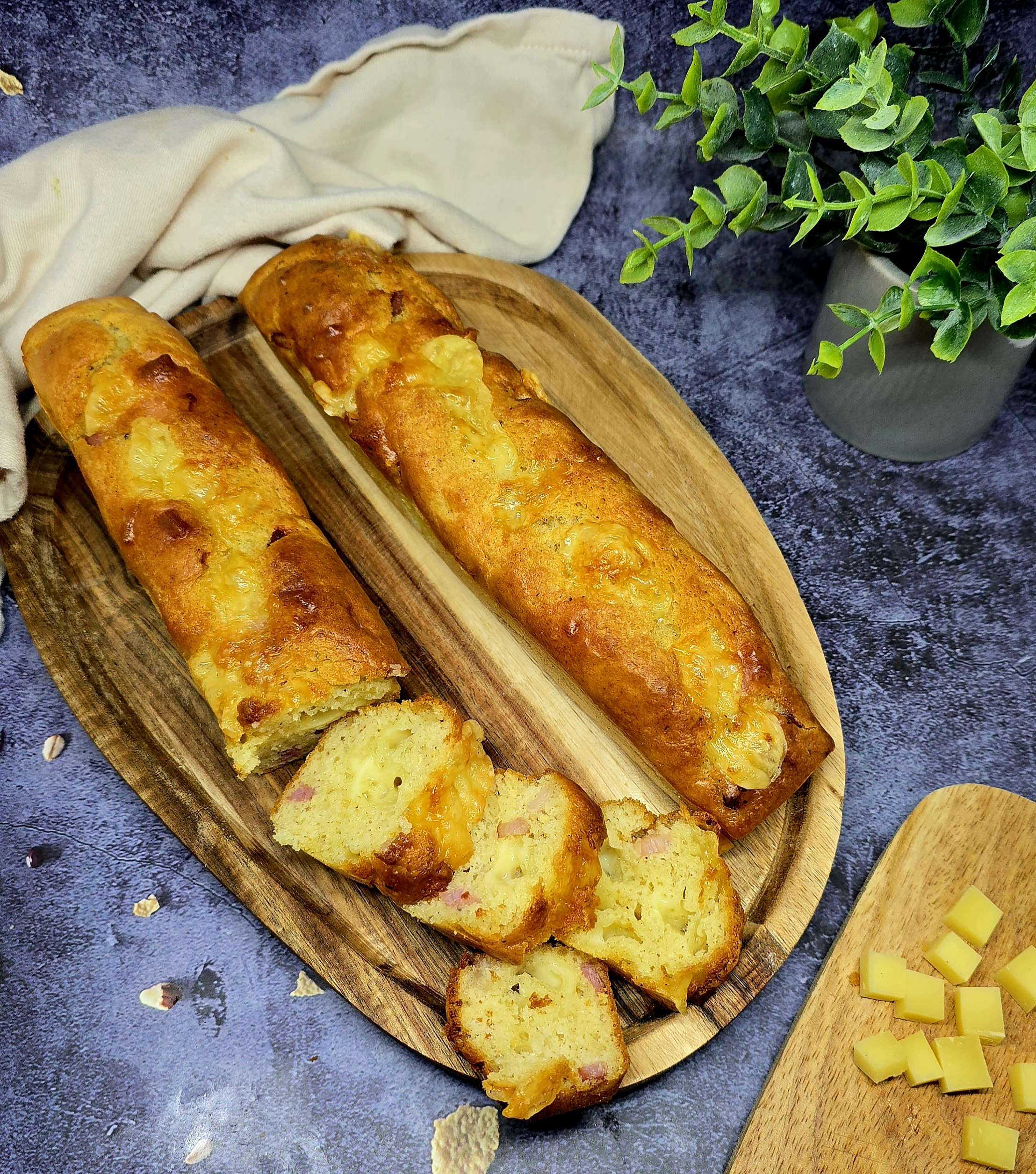 Cake lardons et comté ultra simple