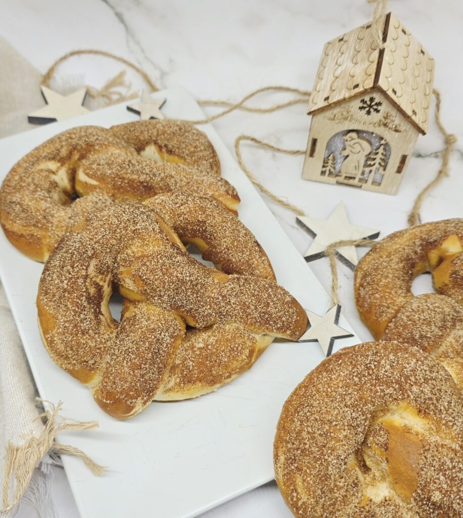 Bretzels sucrés à la cannelle