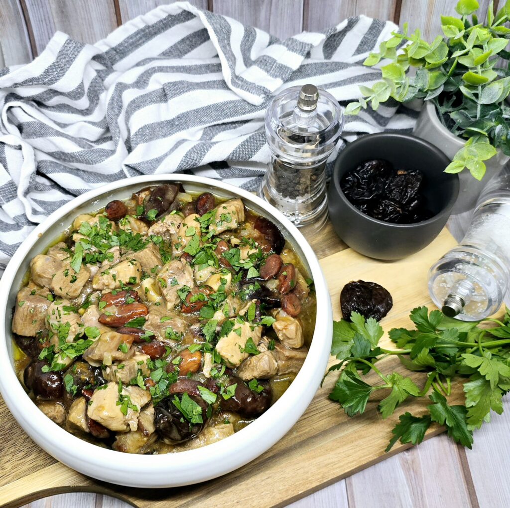 Sauté de porc aux pruneaux et amandes 1 Sauté de porc aux pruneaux et amandes