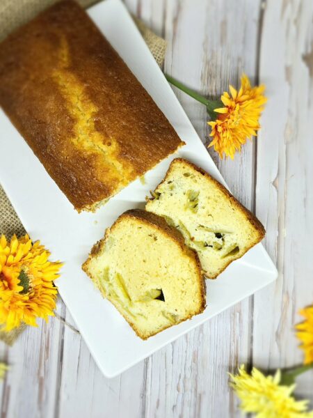 Cake rhubarbe fleur d'oranger