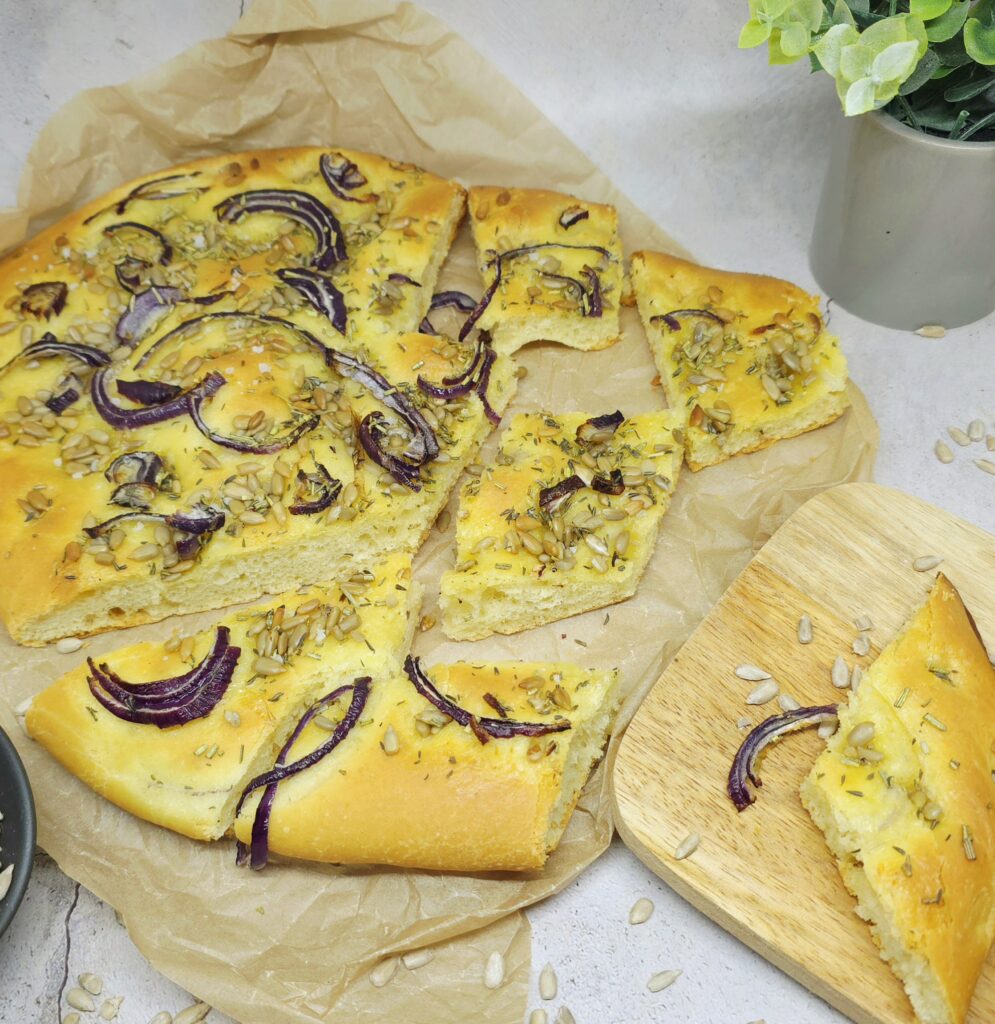 Focaccia aux oignons et graines de tournesol