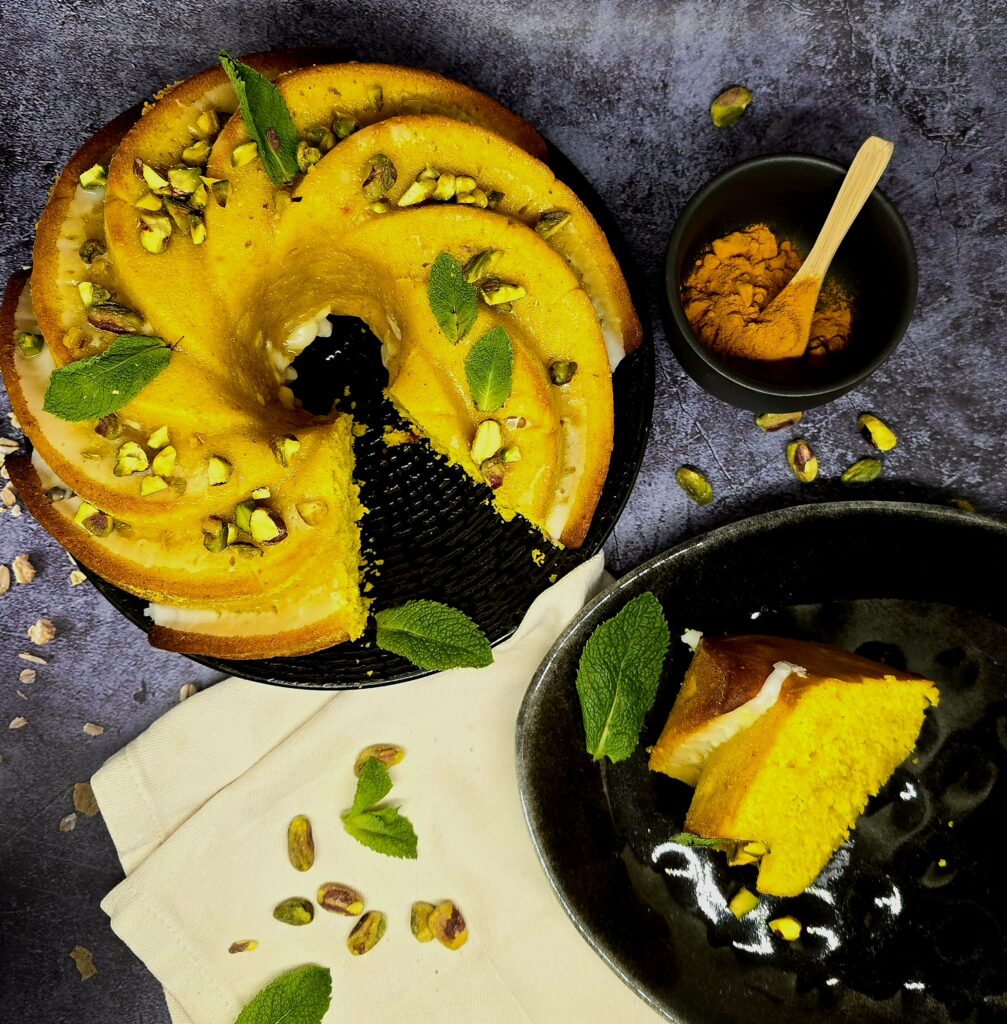 Gâteau au yaourt et curcuma