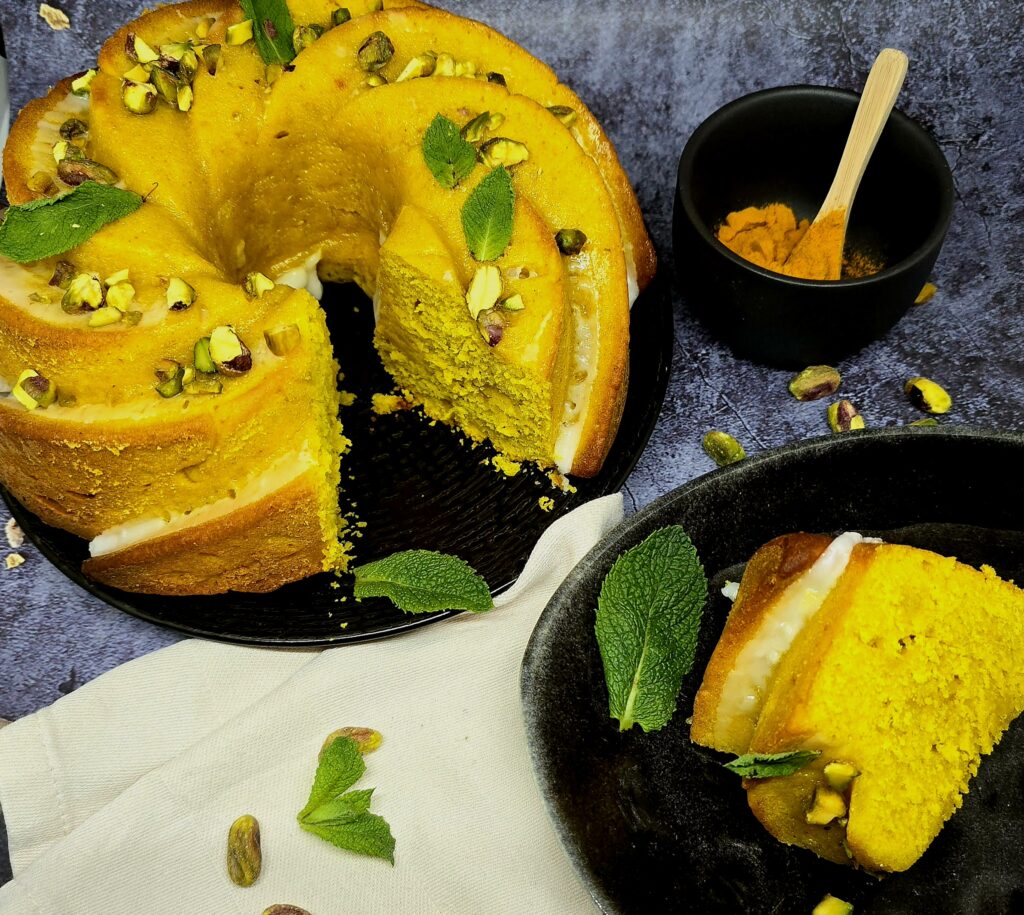Gâteau au yaourt et curcuma