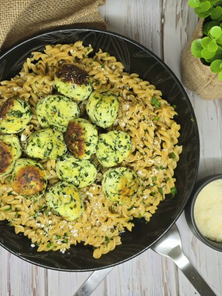 Fusillis aux boulettes végétariennes