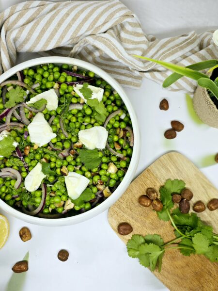 Salade de petits pois au Rocamadour