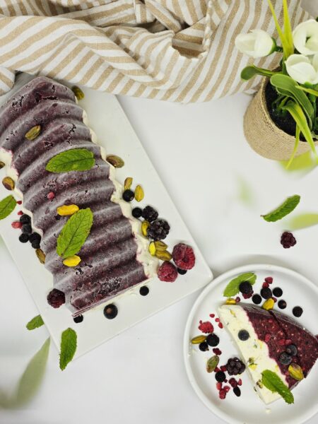 Terrine glacée express aux fruits rouges
