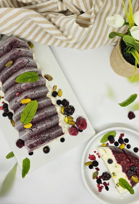Terrine glacée express aux fruits rouges