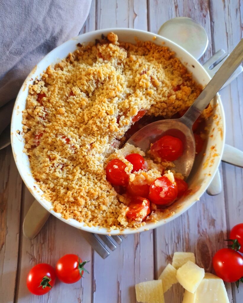 Crumble de tomates cerises au parmesan