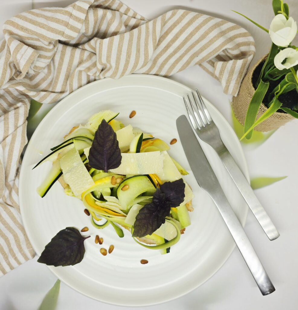 Escalopes de dinde, pesto et courgettes