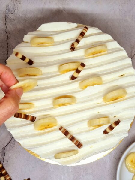 Entremets banane et chocolat au caramel : dessert gourmand et élégant