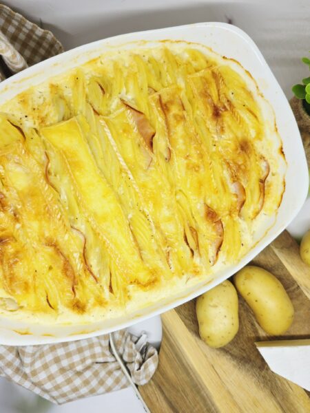 Gratin de pommes de terre au brie et bacon