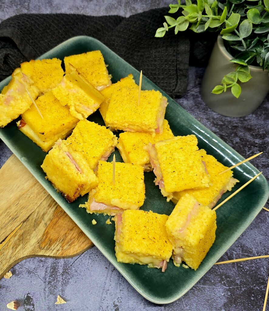 Mini croques de polenta
