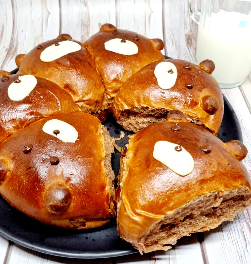 Pains au lait au cacao