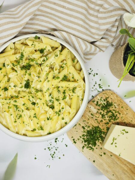 Pâtes crémeuses à l'ail et au parmesan