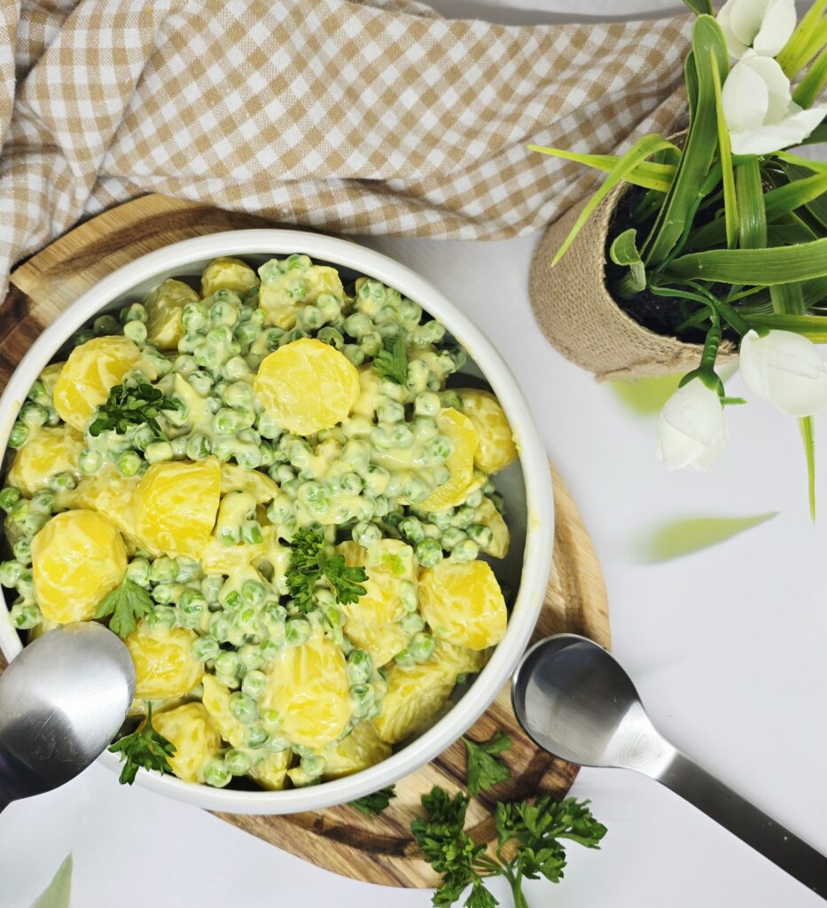 Salade de pommes de terre, petits pois et wasabi