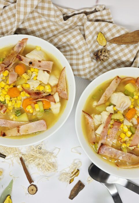 Soupe de légumes au cabillaud et bacon