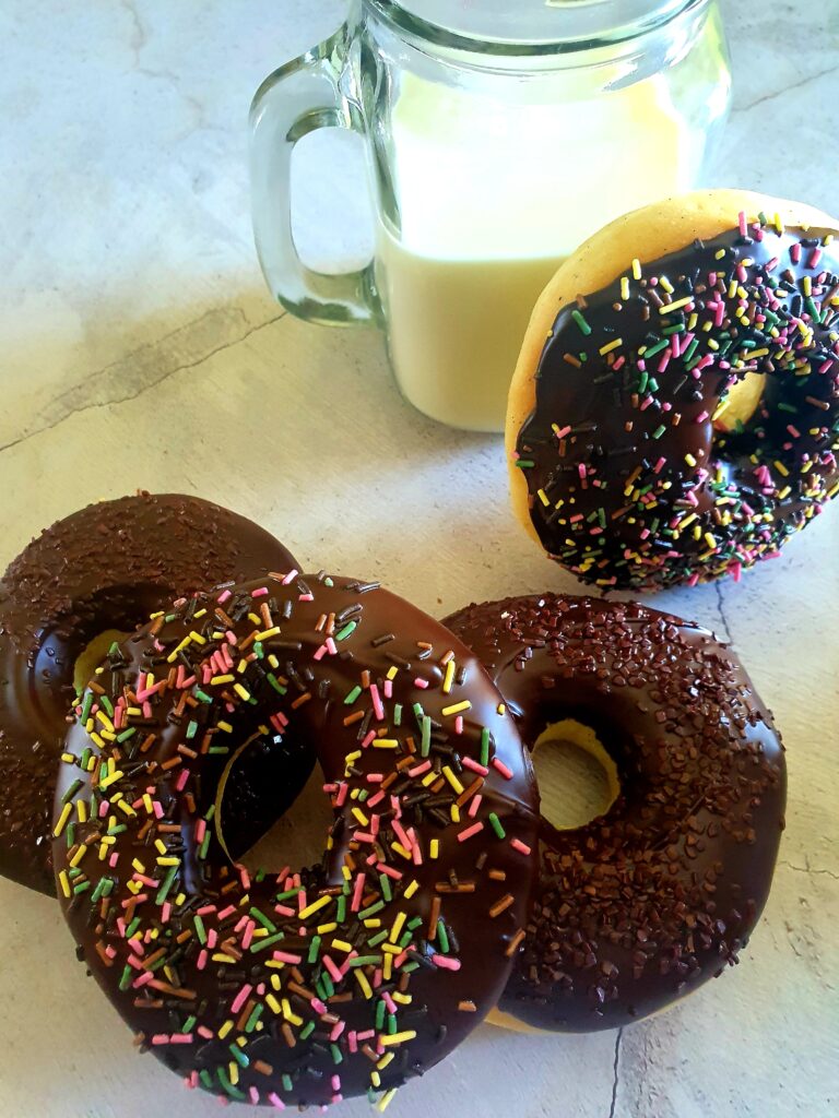 Donuts au four moelleux et faciles (sans friture)