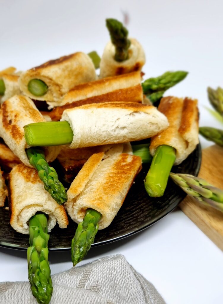 Rouleaux d’asperges vertes croustillants faciles pour l’apéritif 1 Rouleaux d’asperges vertes croustillants faciles pour l’apéritif