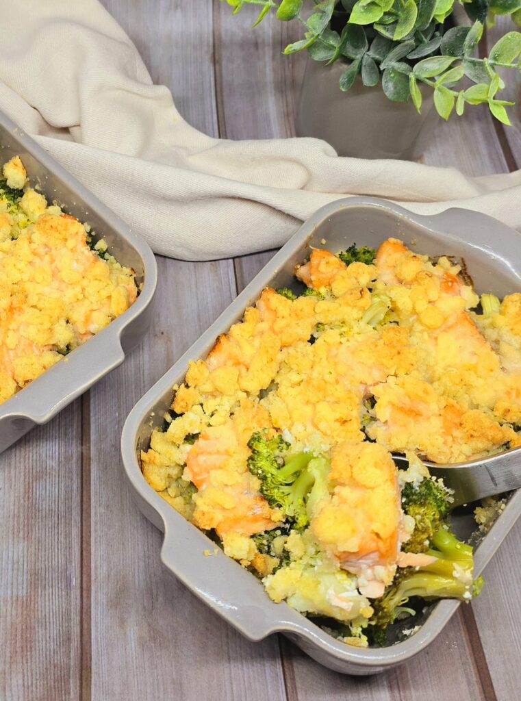 Crumble de saumon et brocolis facile et gourmand