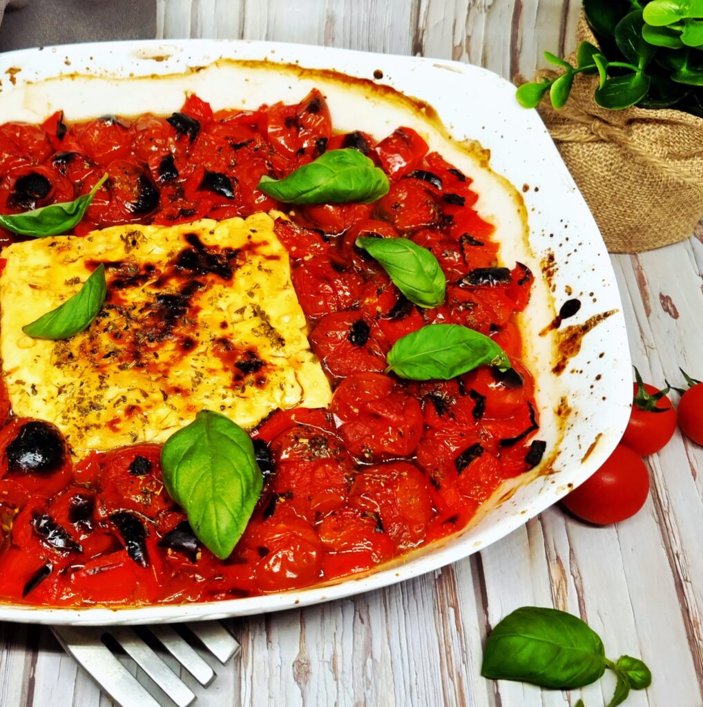 Fêta rôtie aux poivrons et tomates cerises