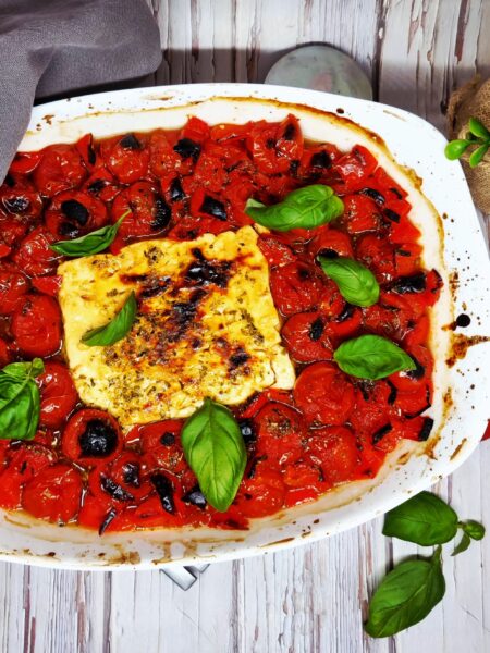Fêta rôtie aux poivrons et tomates cerises