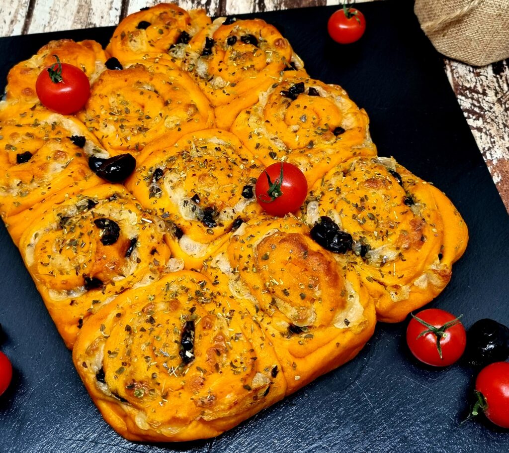 Rolls tomates, olives et mozzarella : roulés apéro faciles et ultra gourmands