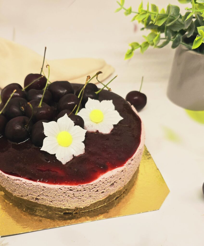 Cheesecake à la cerise sans cuisson : le dessert frais et gourmand de l'été