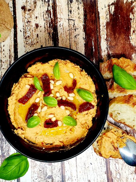 Houmous aux tomates séchées