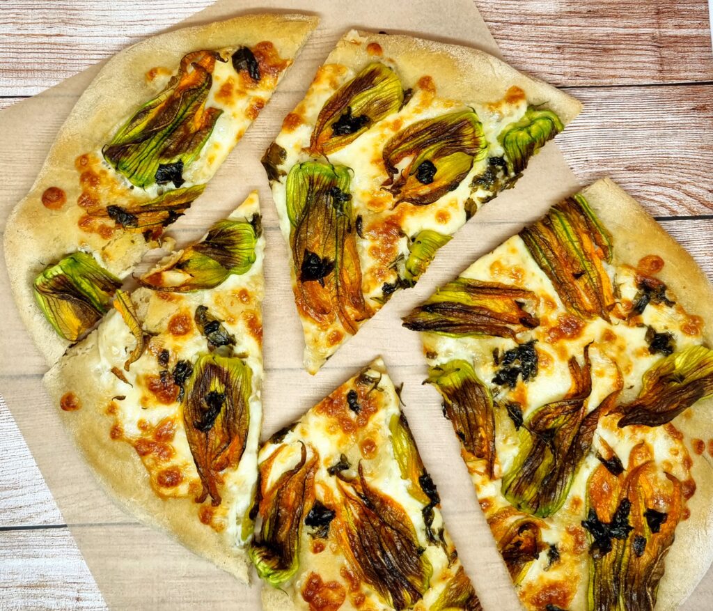 Pizza aux fleurs de courgette