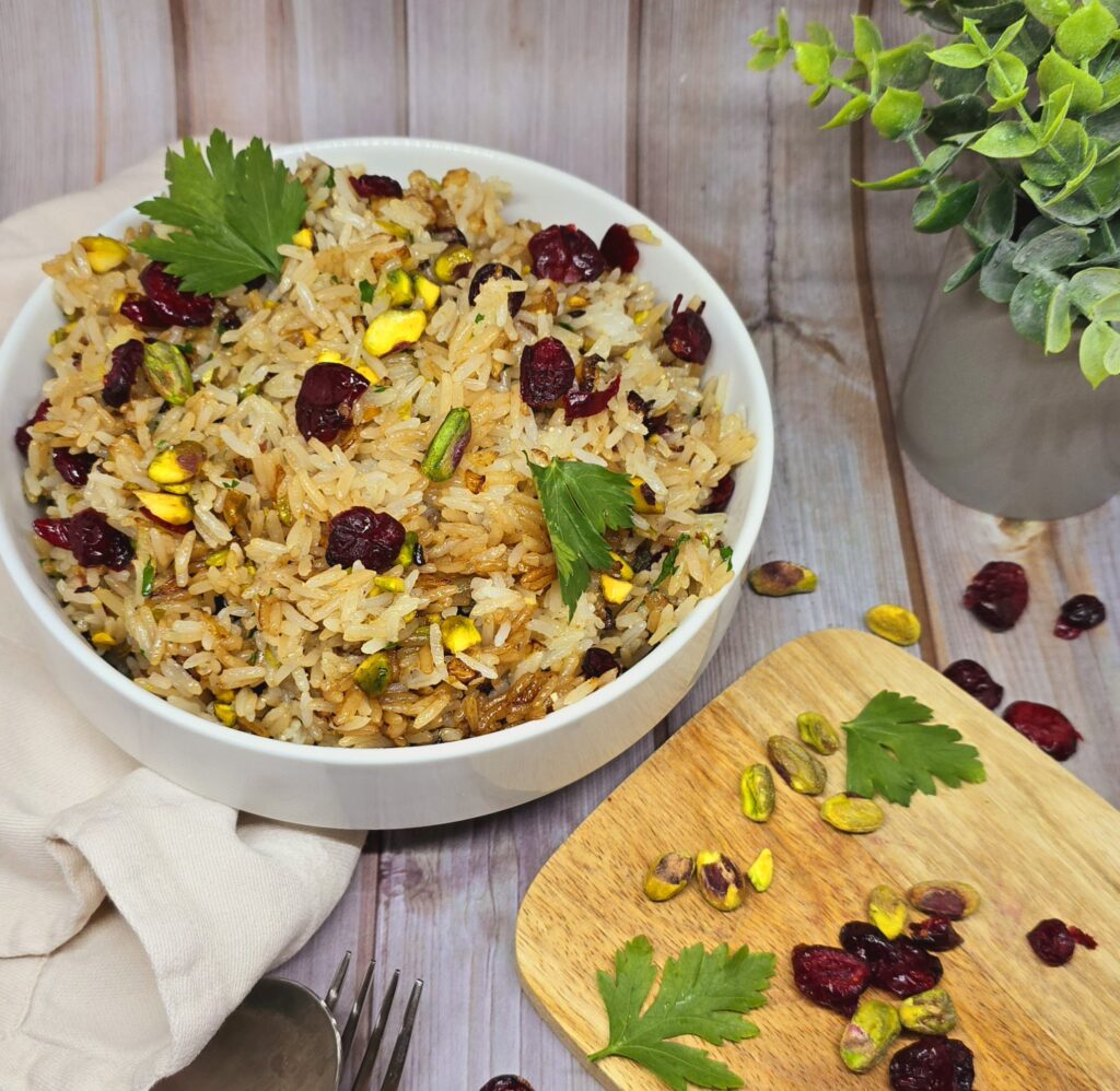 Riz sauté aux fruits secs