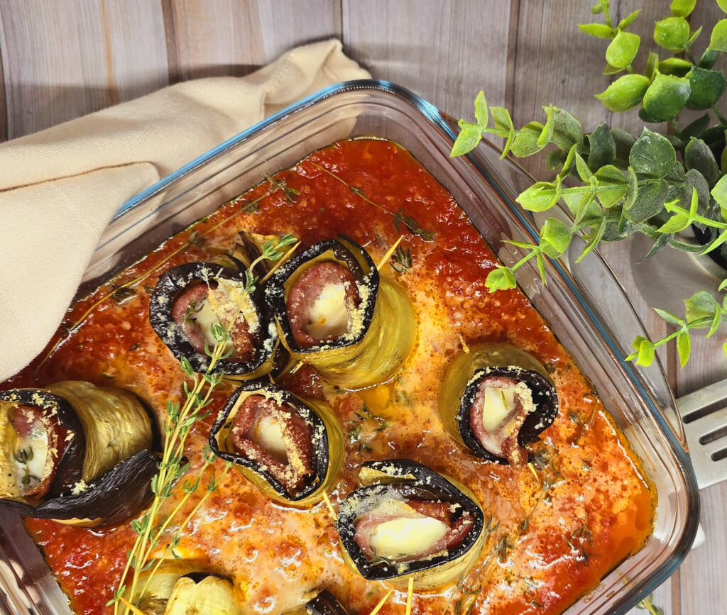 Roulés d'aubergines à la mozza et au salami