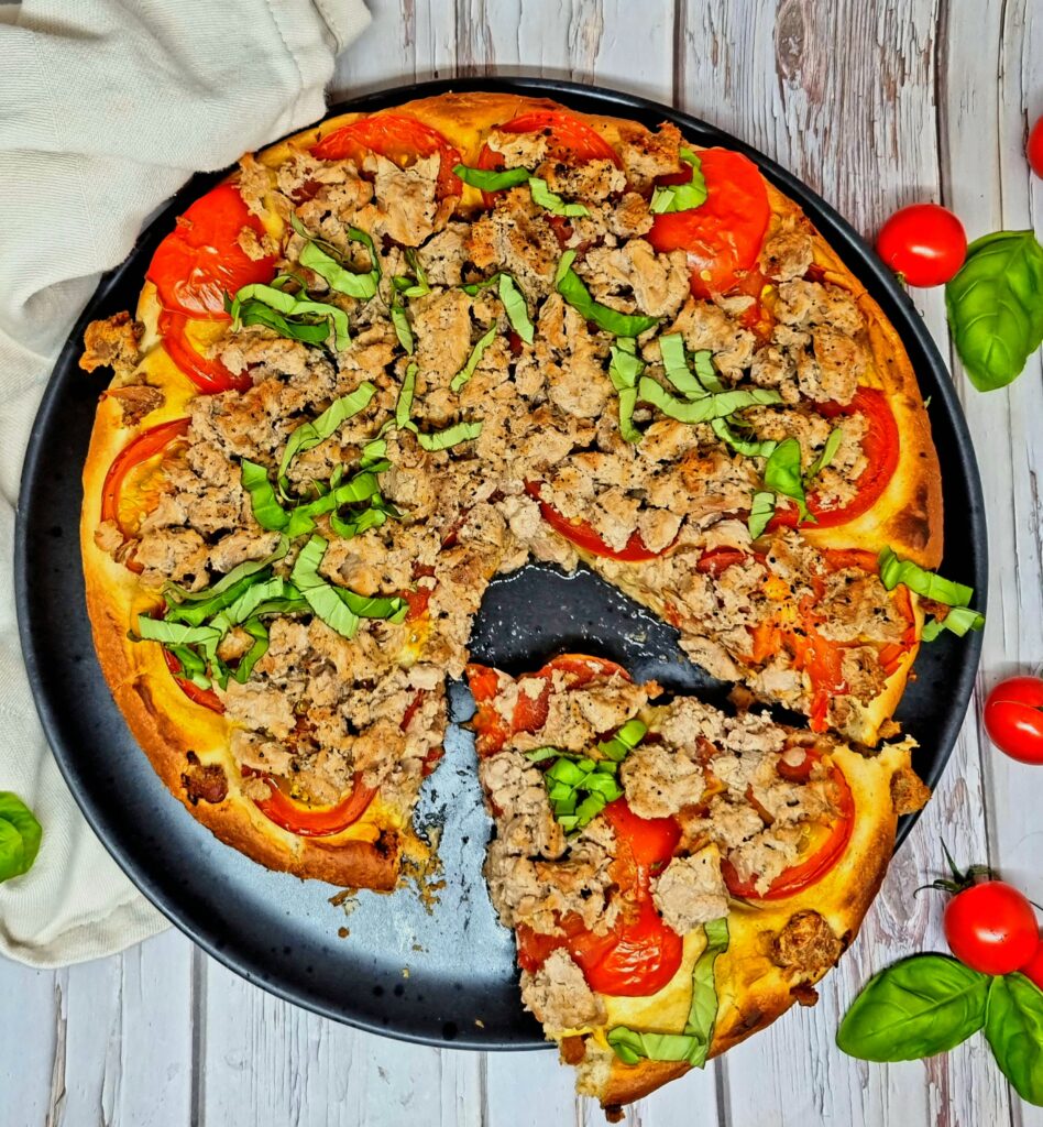 Tarte briochée aux tomates et au thon