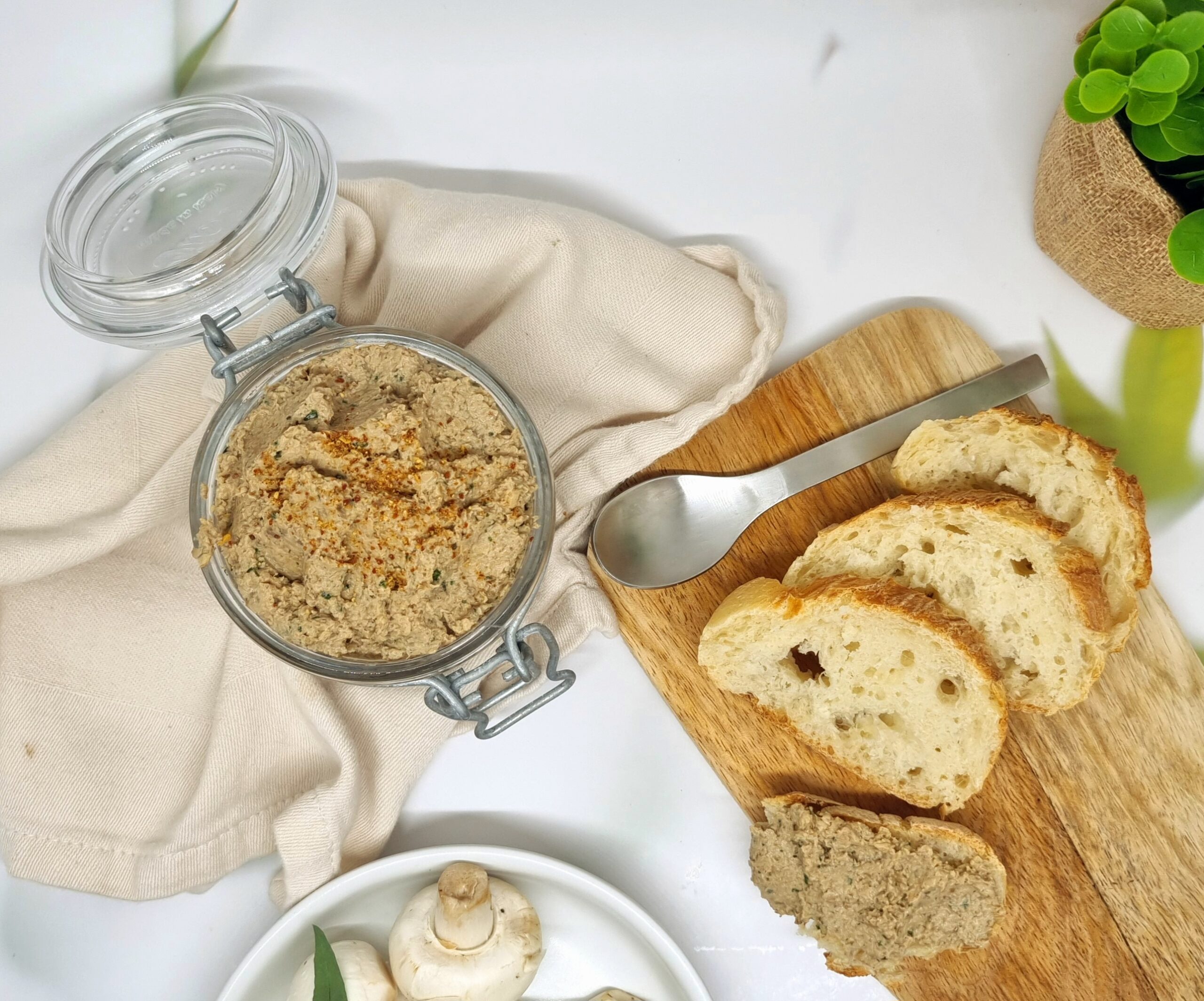 Pâté de champignons à l’estragon