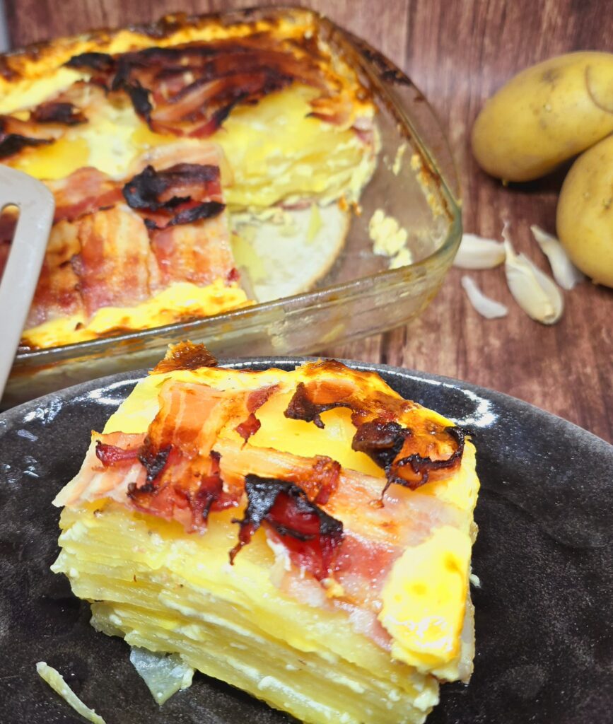 Gâteau de pommes de terre à la poitrine fumée
