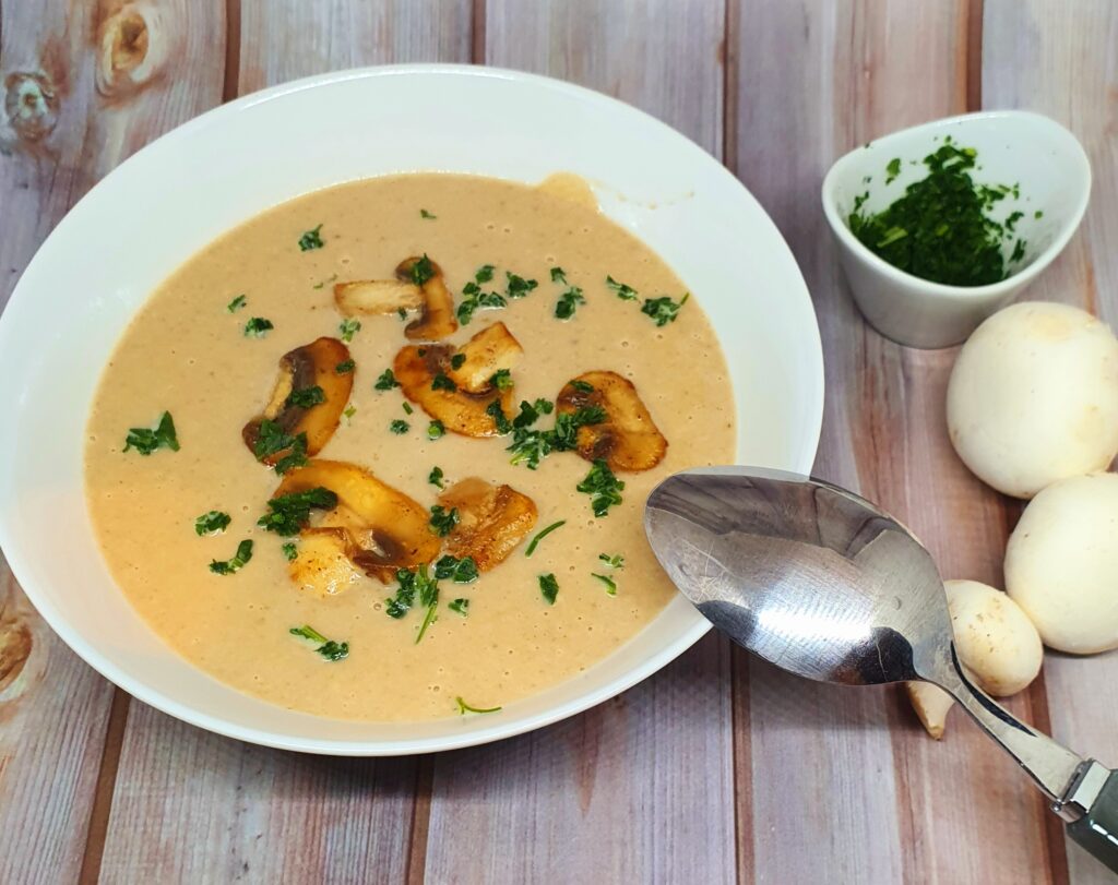 Velouté de châtaignes et champignons